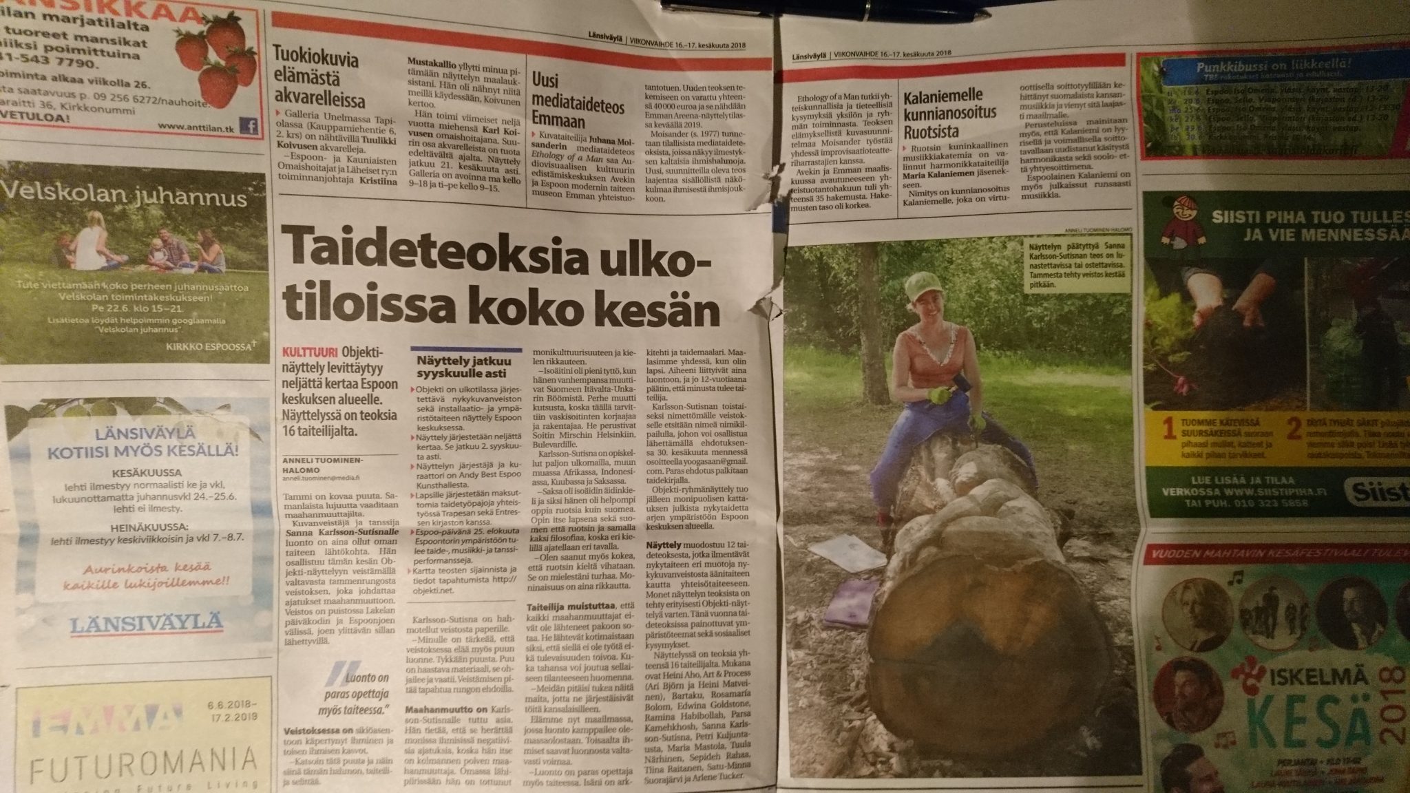 Newspaper article on the Objekti outdoor exhibition featuring Sanna Karlsson-Sutisna's environmental artwork, displayed across public spaces in Espoo.