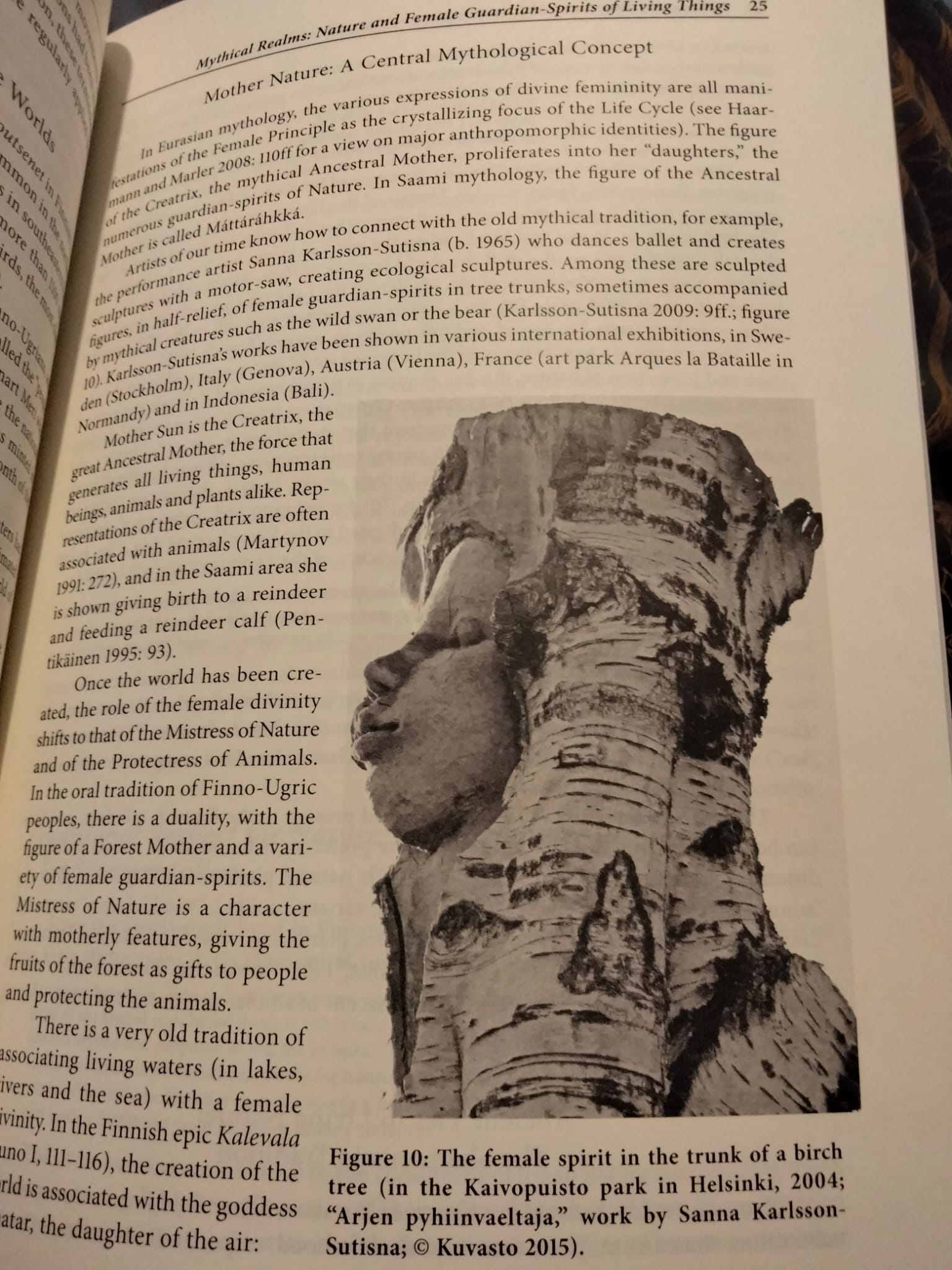 Book page featuring Sanna Karlsson-Sutisna's birch tree sculpture Arjen pyhiinvaeltaja (2004), published in a book on mythology and nature-inspired art.